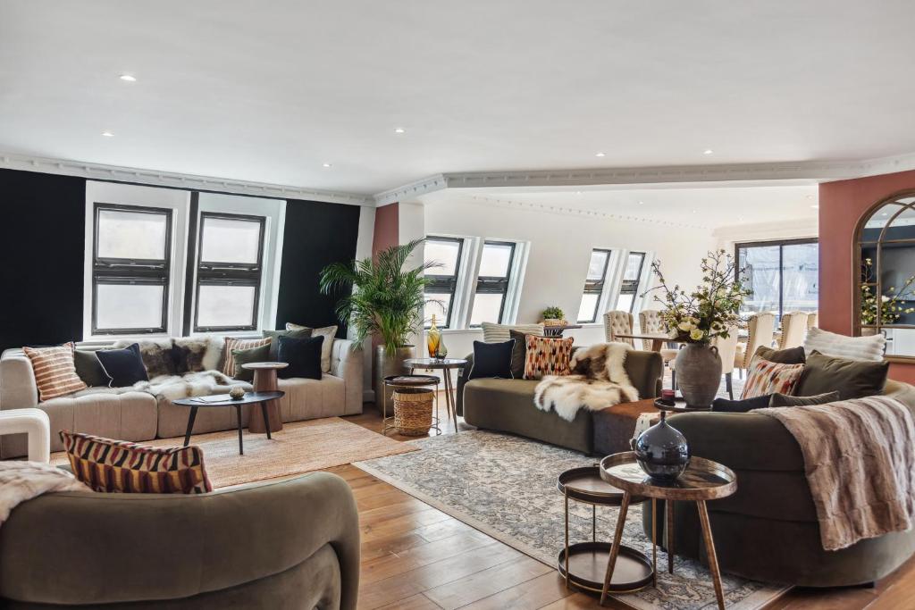 Penthouse Apartment - Image 16