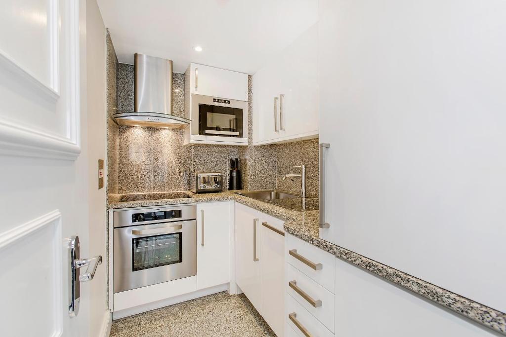 Standard Two-Bedroom Apartment - Image 2