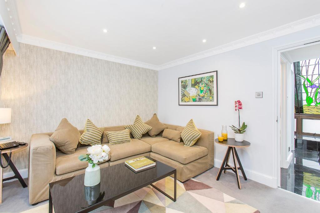 Standard Two-Bedroom Apartment - Image 5