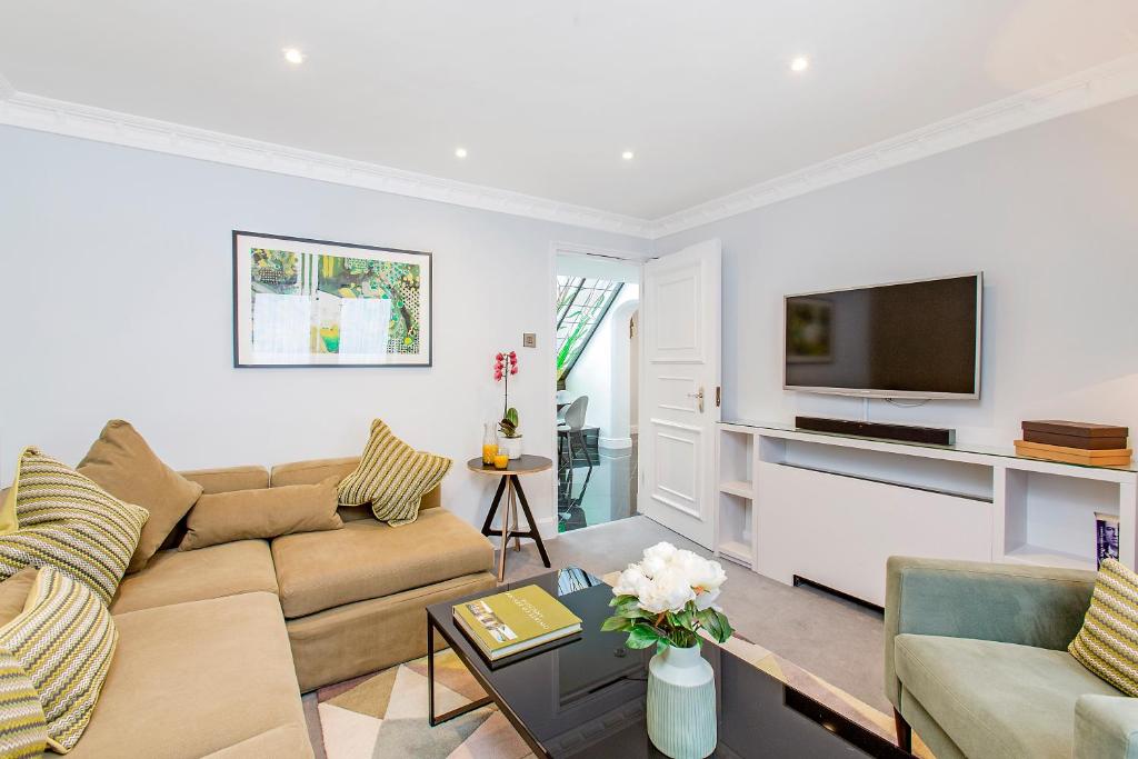 Standard Two-Bedroom Apartment - Image 6