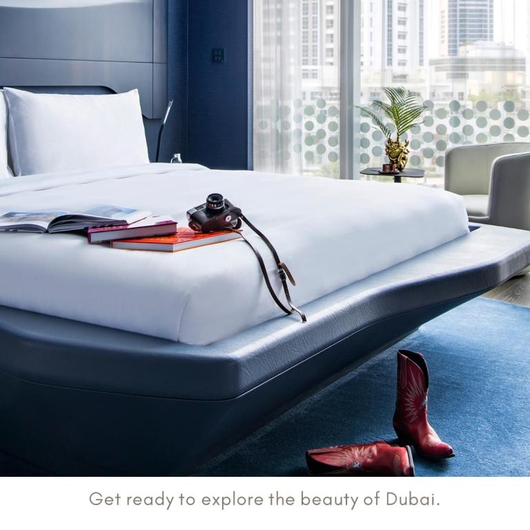 Extra ME + Junior Suite Void with Burj Khalifa View - Image 1