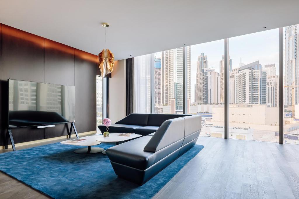 Ultimate ME + Suite Burj Khalifa View - Image 2