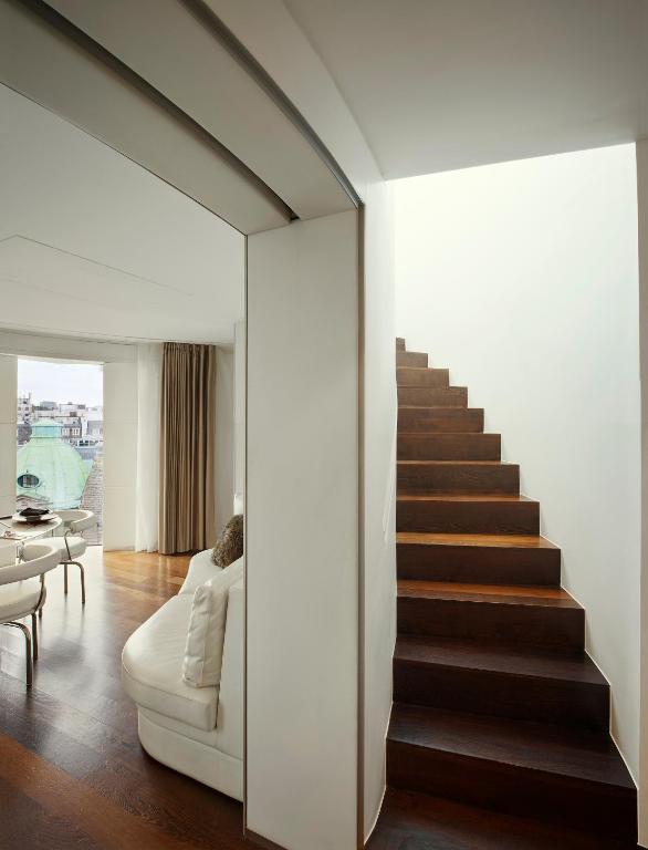 2 Bedroom Ultimate ME + Duplex Penthouse - Image 3