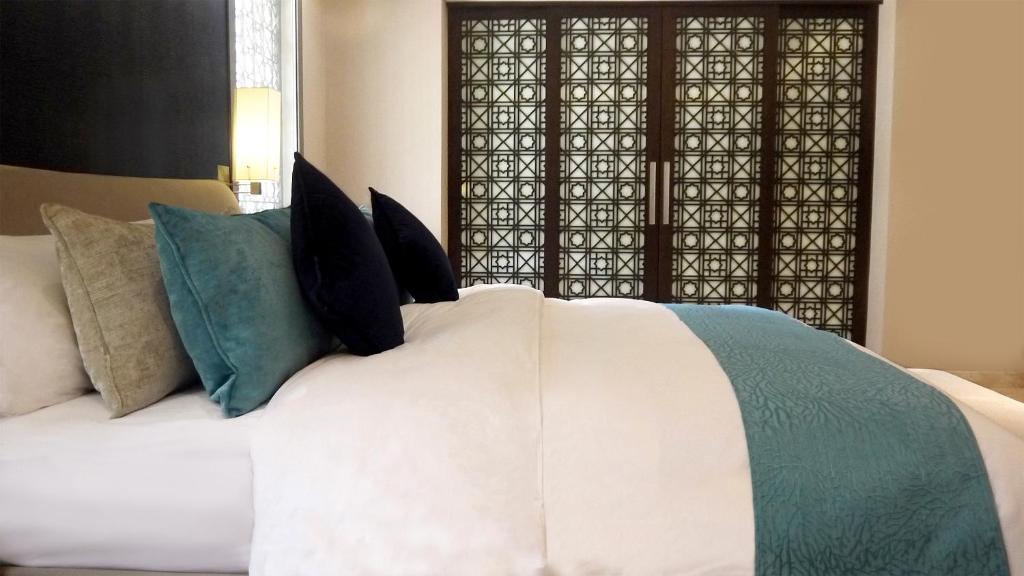 Three-Bedroom Layali Villa with Private Pool - Image 4