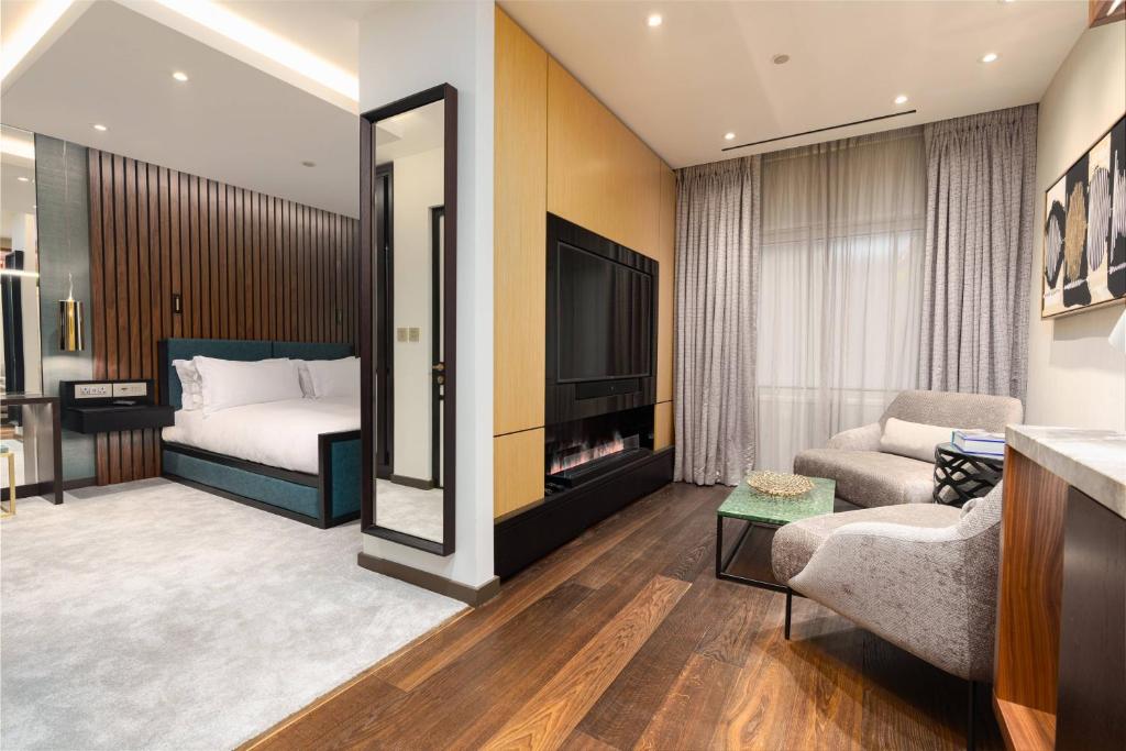 Junior Suite - Image 9