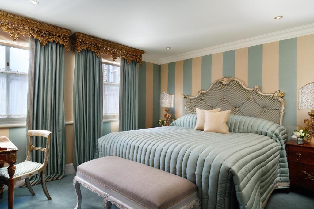 Executive Suite - Image 10