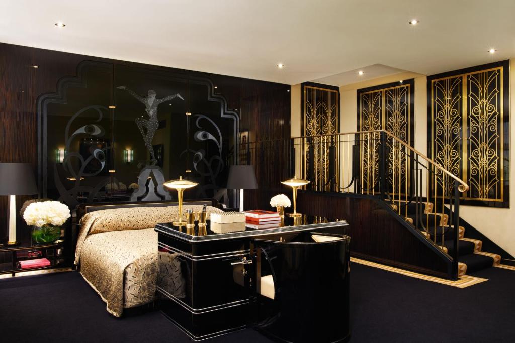 Junior Suite with Garden View - Image 12
