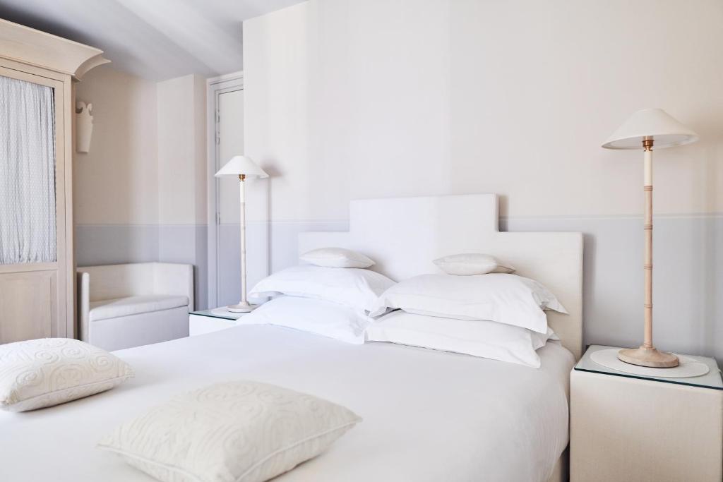 Executive Double Room - Image 2