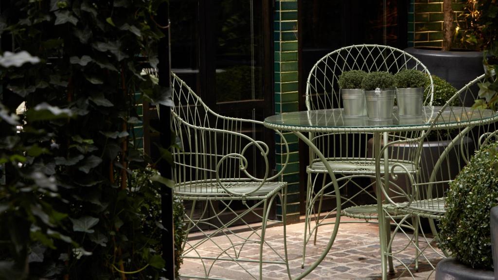 Garden Suite - Image 6