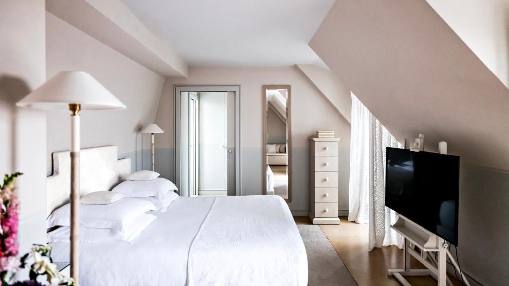 Junior Suite - Image 12