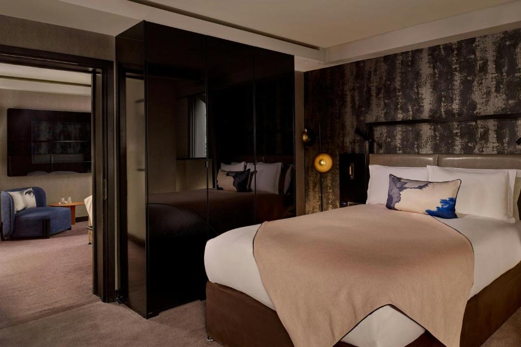 Family Affair, Connecting Guest room, City view - Image 1