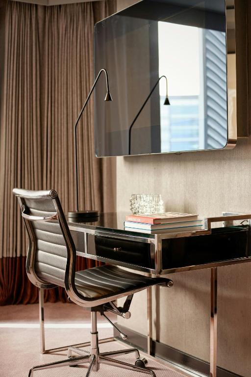 Junior Suite Dreams, Junior Suite, 1 King, Sofa bed - Image 6