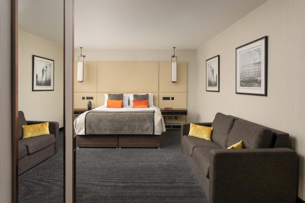 Junior Suite - Image 3