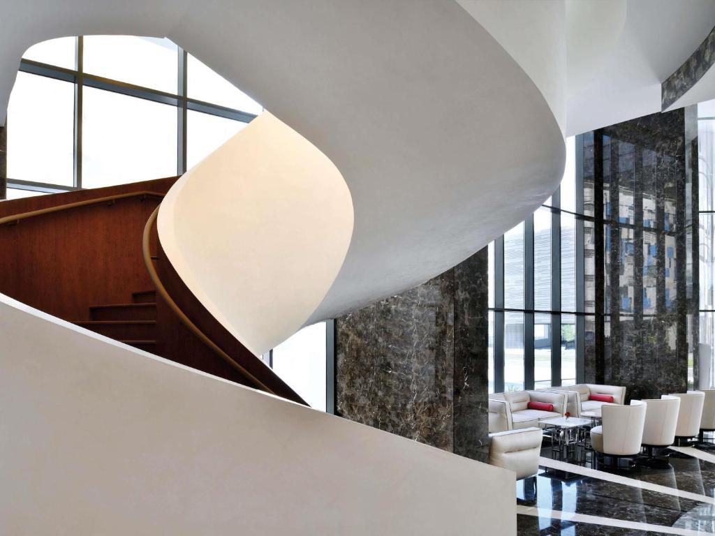 Movenpick Hotel Apartments Downtown Dubai