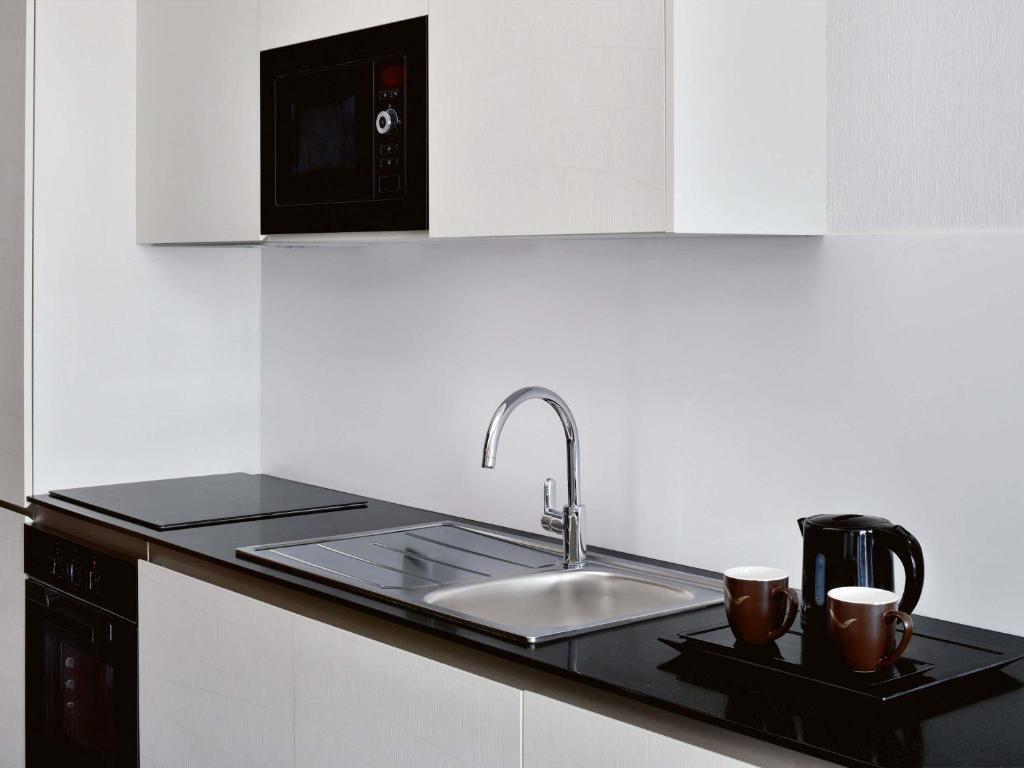 Family Connecting Three-Bedroom Apartment - Image 12