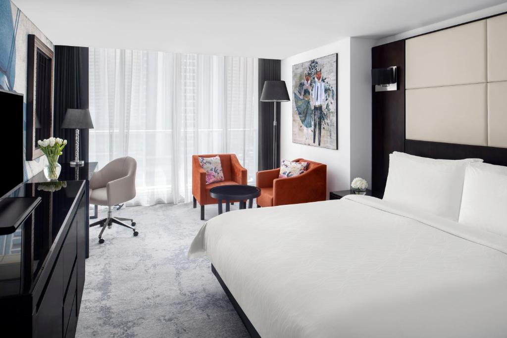 Superior King Room - Image 4