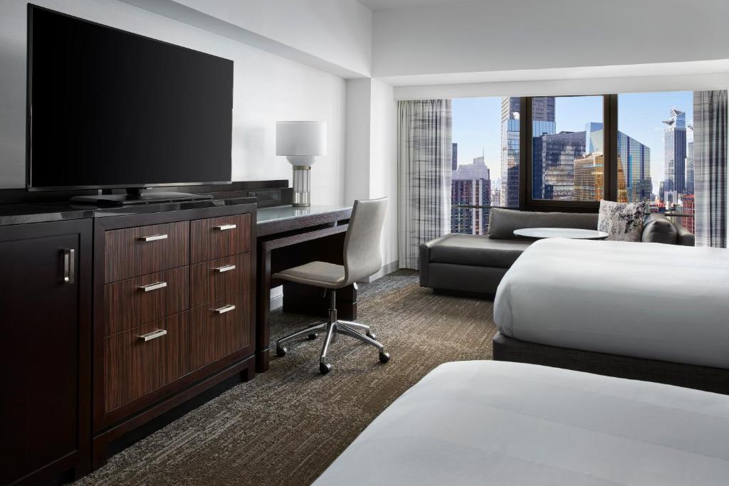 Deluxe Double Room with Two Double Beds