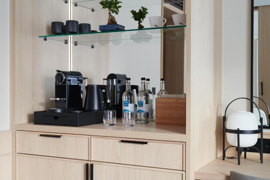 Junior Suite - Image 6