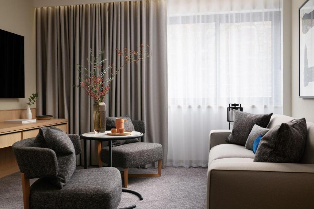 ZEN Suite - Image 4