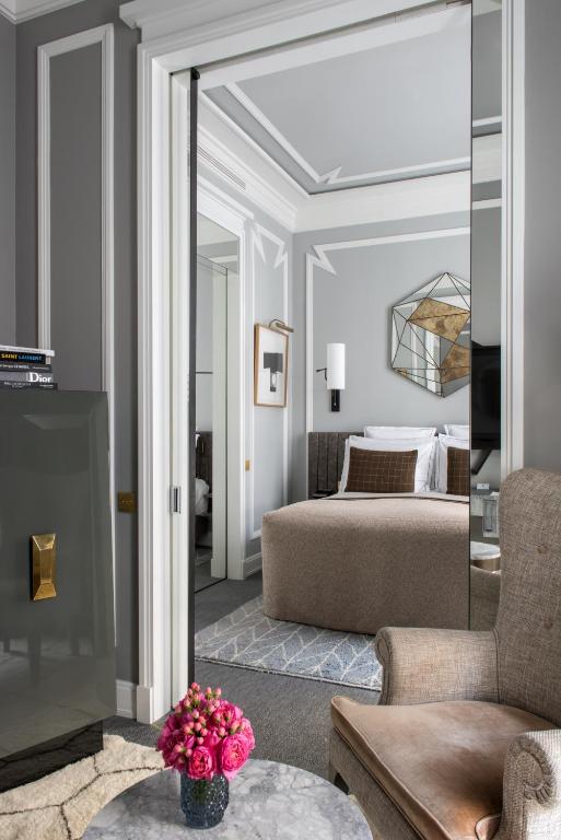 Two-Bedroom Suite - Image 1