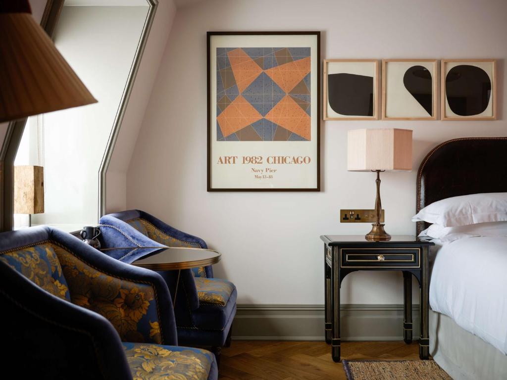 Grande Room - Image 6