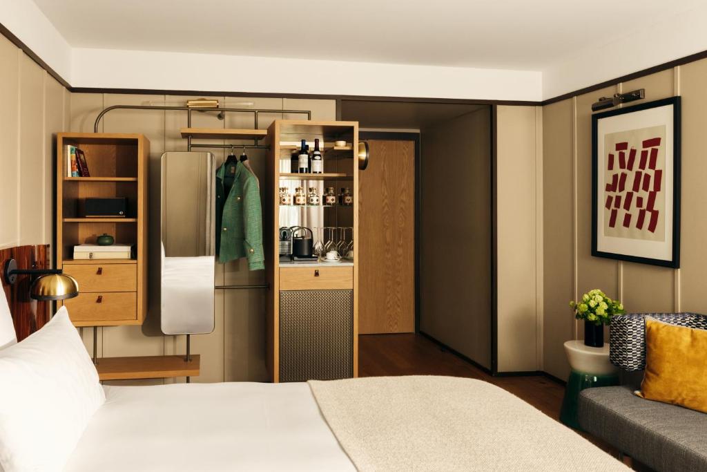 Family Junior Suite - Image 7