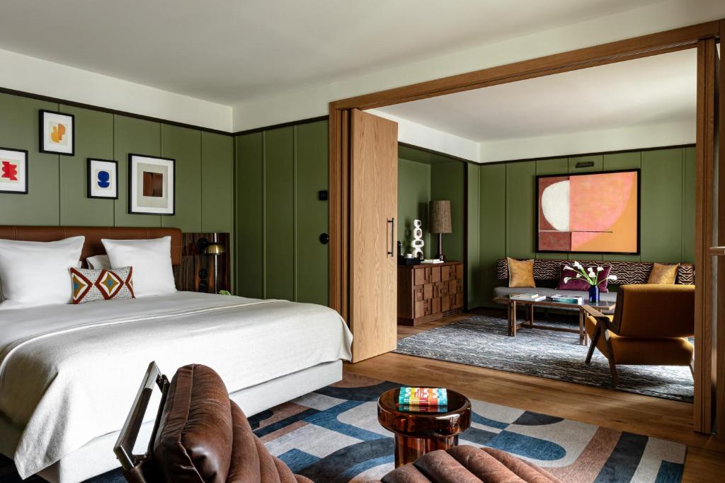 Junior Suite - Image 2