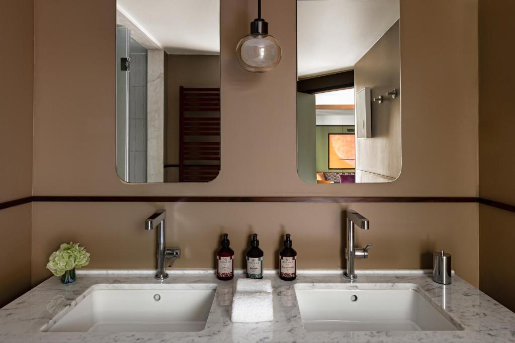 Junior Suite - Image 4