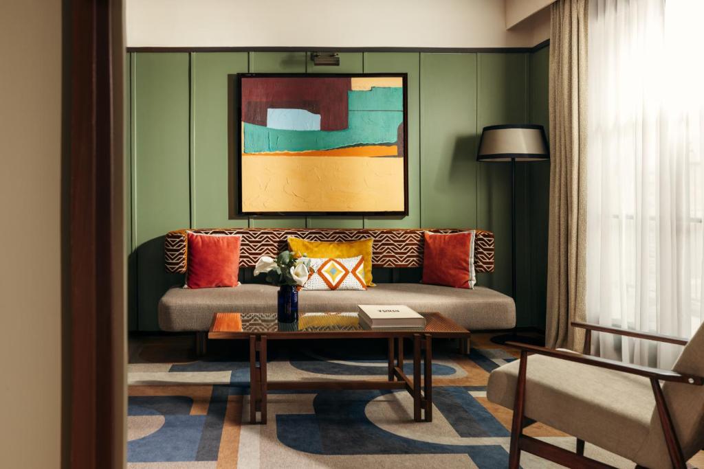 Suite with Terrace - Image 8