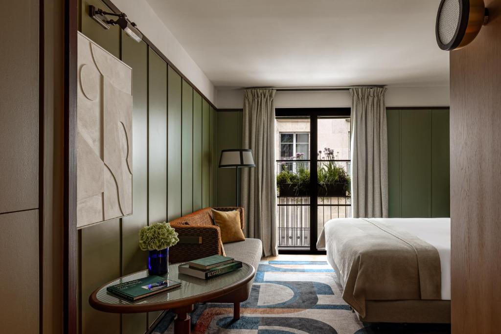 Superior Room - Image 2