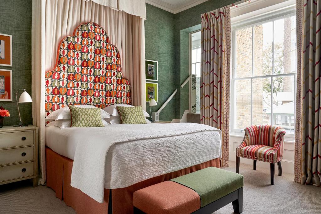 Deluxe Room - Image 4