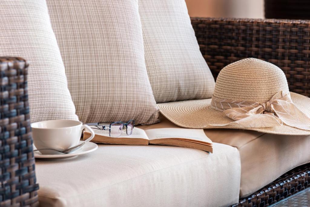 Battuta Suite - Image 8