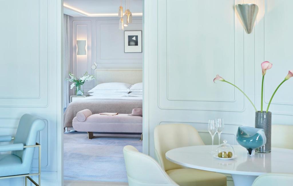 Executive Suite - Image 7