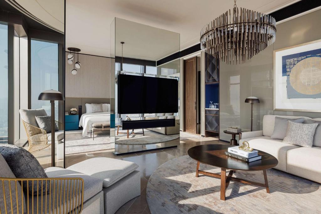 Royal Suite - Image 9