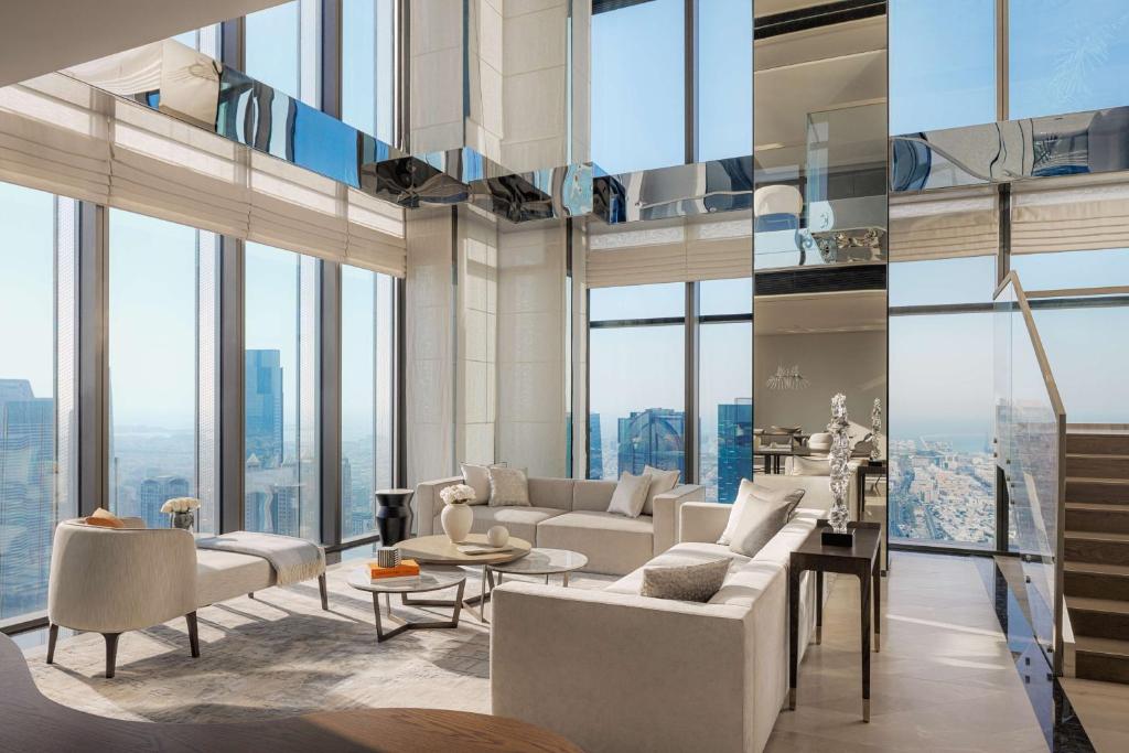 Skyline Loft - Image 6