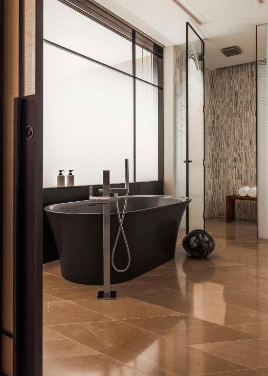 Urban Suite - Image 9