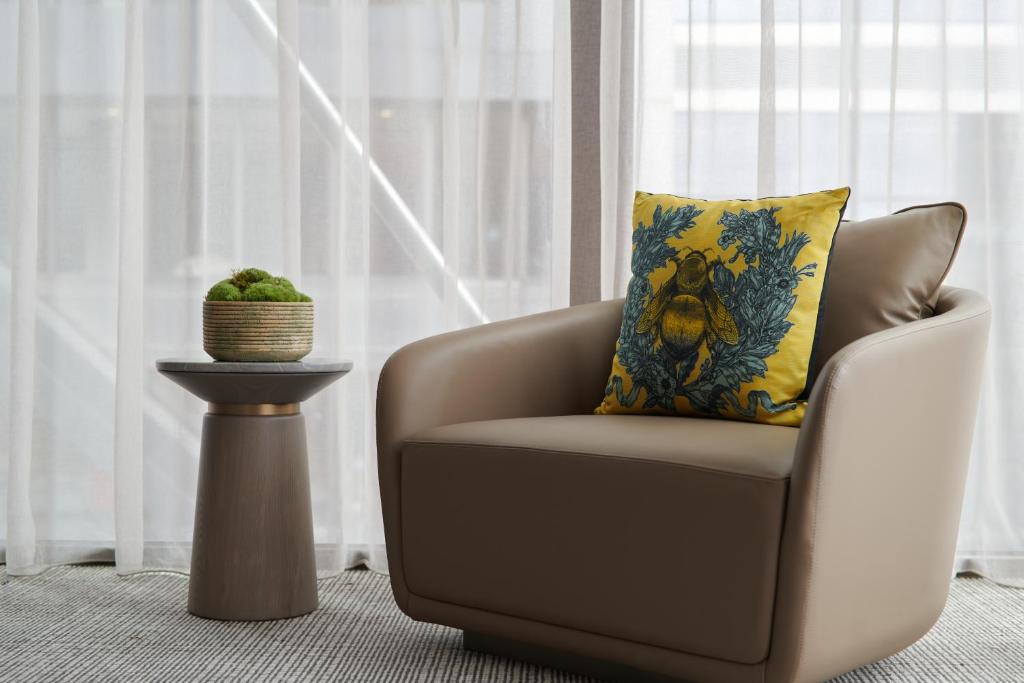 Bishopsgate suite - Image 3