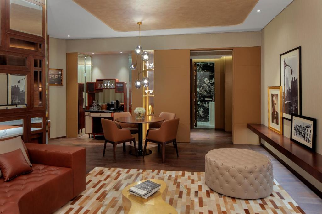 Don Corleone Suite - Image 3