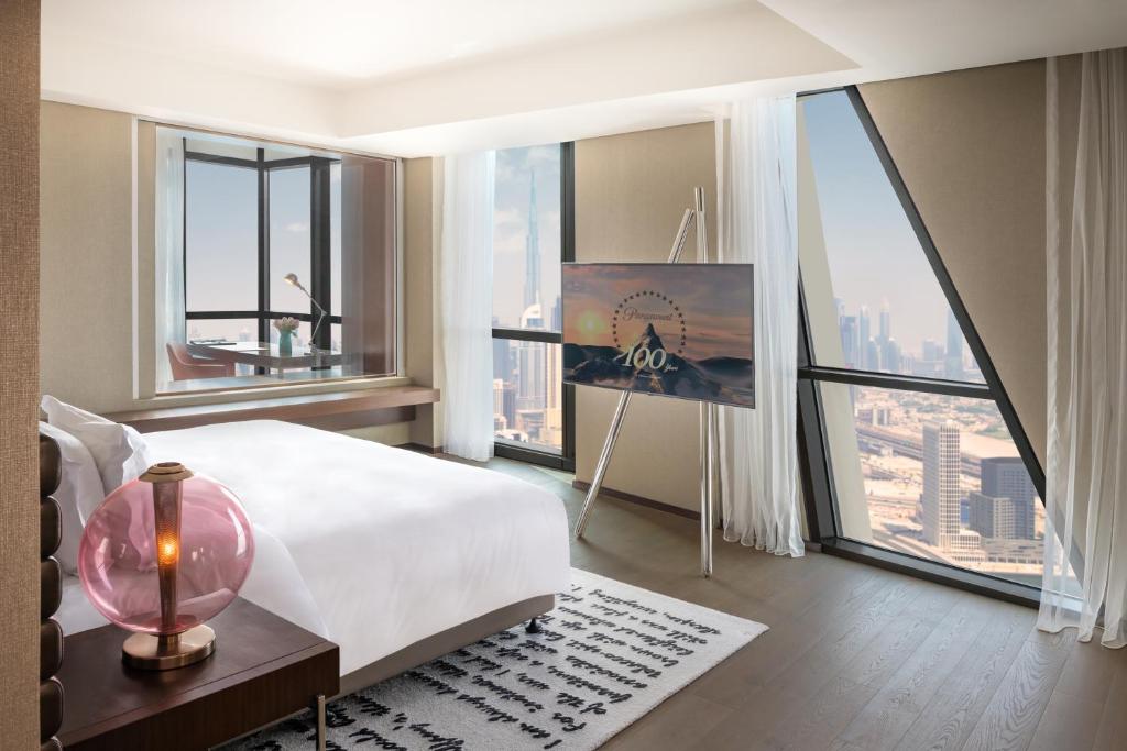 Paramount Suite - Image 8