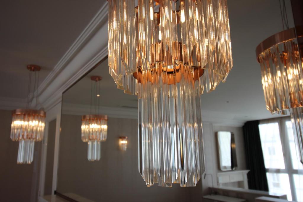 Prestige Room – Sublime with Jacuzzi - Image 4