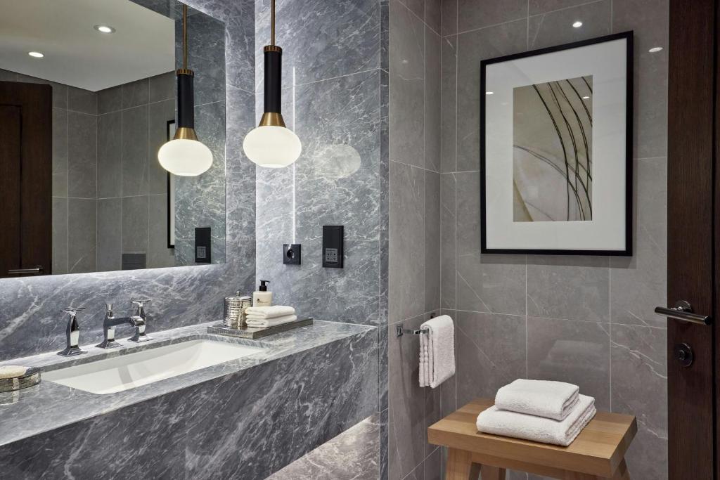 Champs Elysées Suite - Image 7