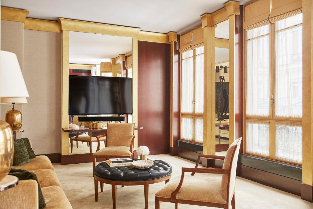 Residence Suite - Image 2