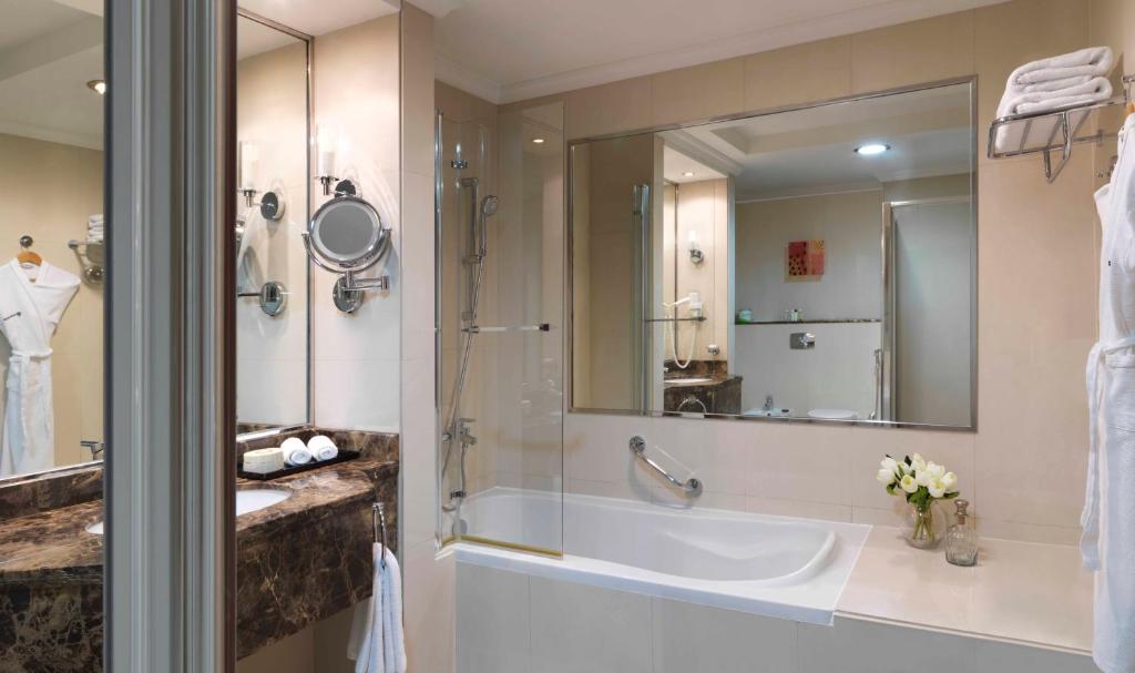 Two-Bedroom Suite - Image 1