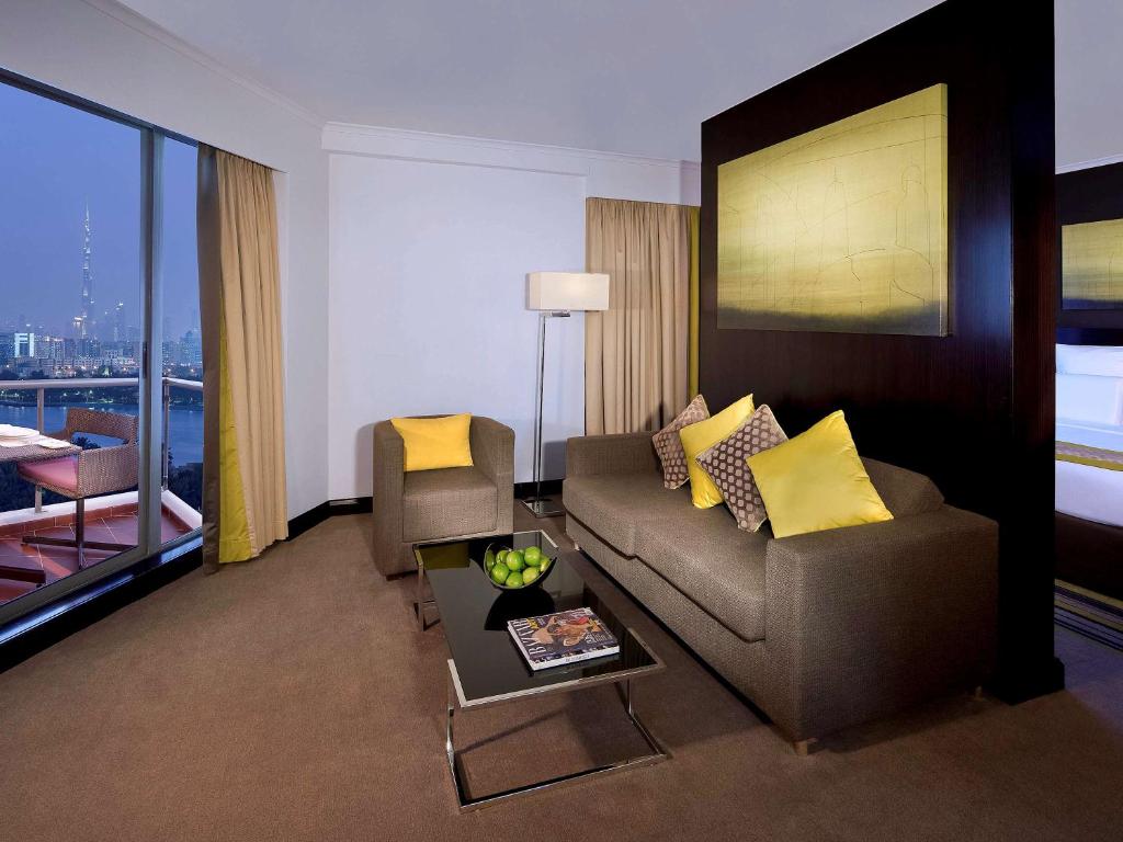 Junior Suite - Image 1
