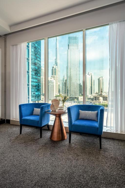 Executive King Room with Burj Khalifa View - Image 1