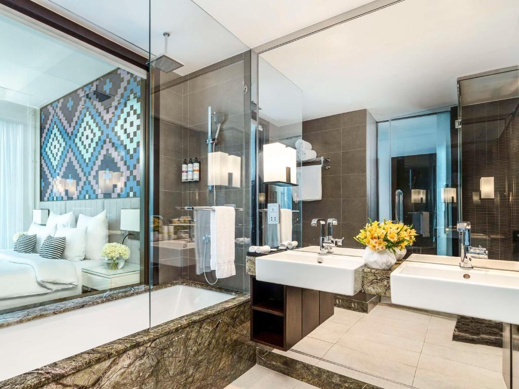 Superior Suite - Image 6