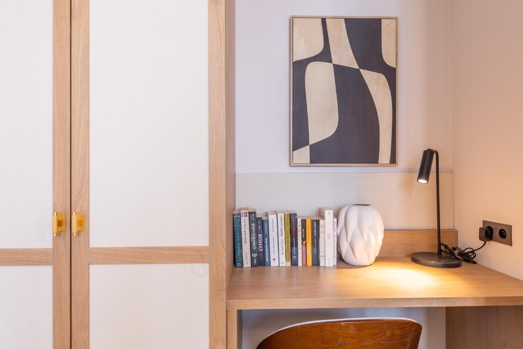 Classic Apartment - Image 11