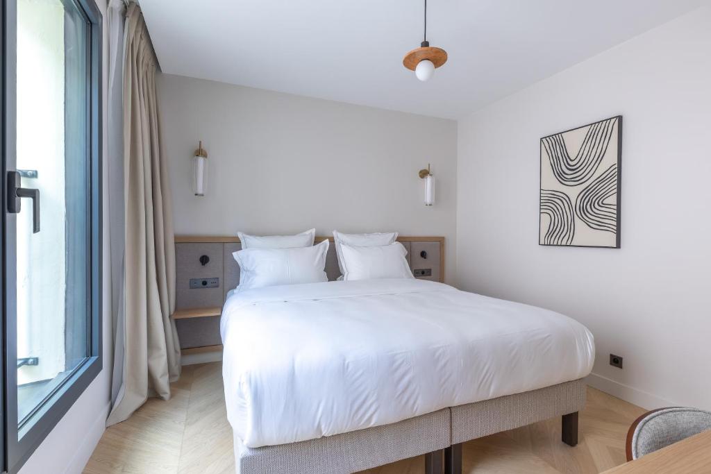 Classic Apartment - Image 13