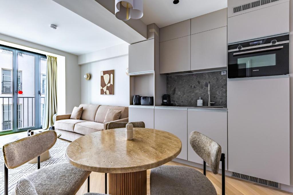 Classic Apartment - Image 6