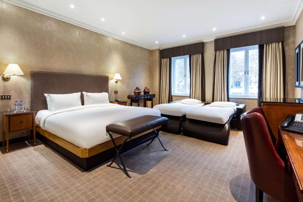 Studio Suite - Image 2